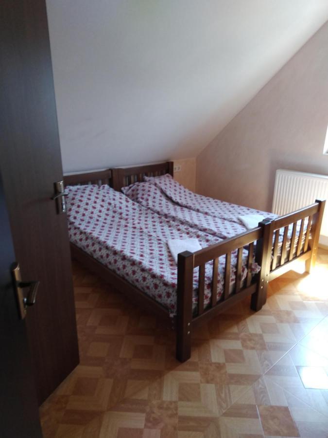 Family Hotel Mtamta 古多里 外观 照片
